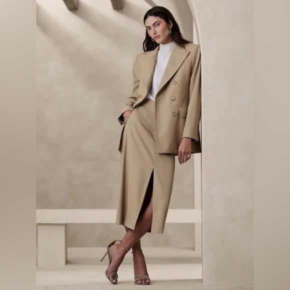 NWT! Banana Republic Vasto Relaxed Italian Wool Suit Jacket - Multiple Sizes💫 - Picture 1 of 8
